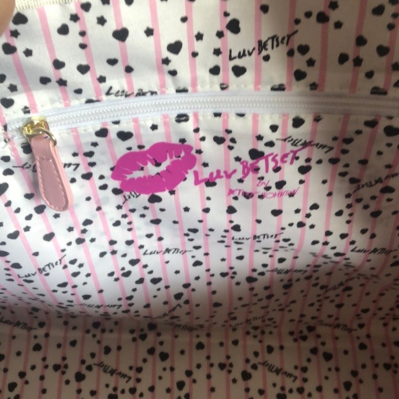 BETSEY JOHNSON OMBRÉ CRUIZIN WEEKEND BAG - Picture 11 of 13